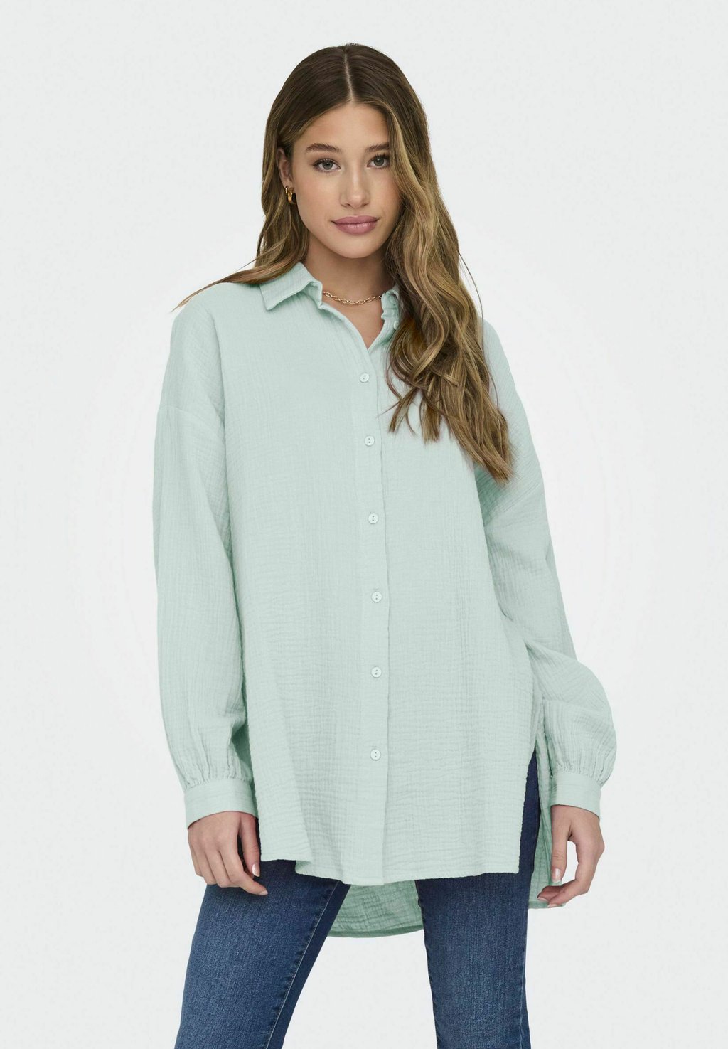 Блузка на пуговицах ONLTHYRA ONLY, светло-серый
Блузка на пуговицах ONLTHYRA ONLY, светло-серый