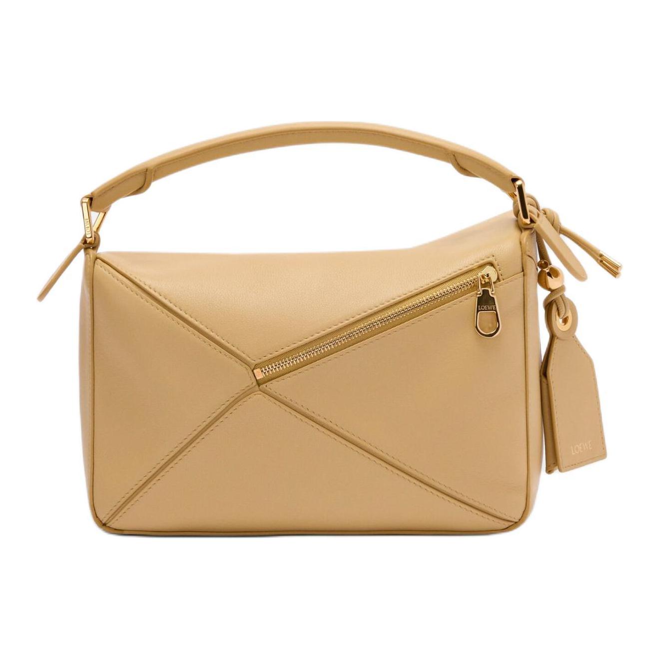 LOEWE Пазл наппа кожаная сумка через плечо кроссбоди маленькая женская черная масляная
LOEWE Пазл наппа кожаная сумка через плечо кроссбоди маленькая женская черная масляная