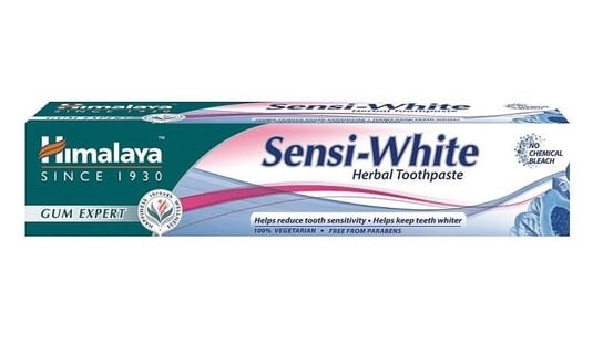 Отбеливающая паста на травах для чувствительных зубов, Sensi White, 75мл Himalaya, Gum Expert
Отбеливающая паста на травах для чувствительных зубов, Sensi White, 75мл Himalaya, Gum Expert