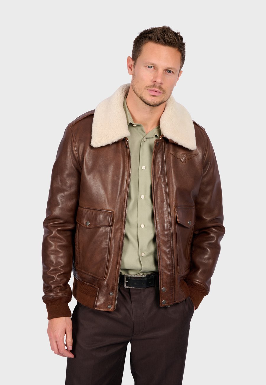 Куртка Oakwood B12, Aged Brown/Brown
Куртка Oakwood B12, Aged Brown/Brown