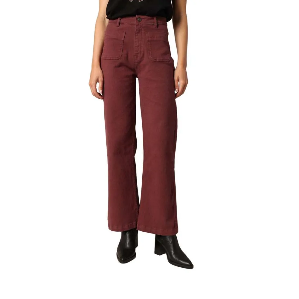 Джинсы Deeluxe Lizette Bootcut, фиолетовый
Джинсы Deeluxe Lizette Bootcut, фиолетовый