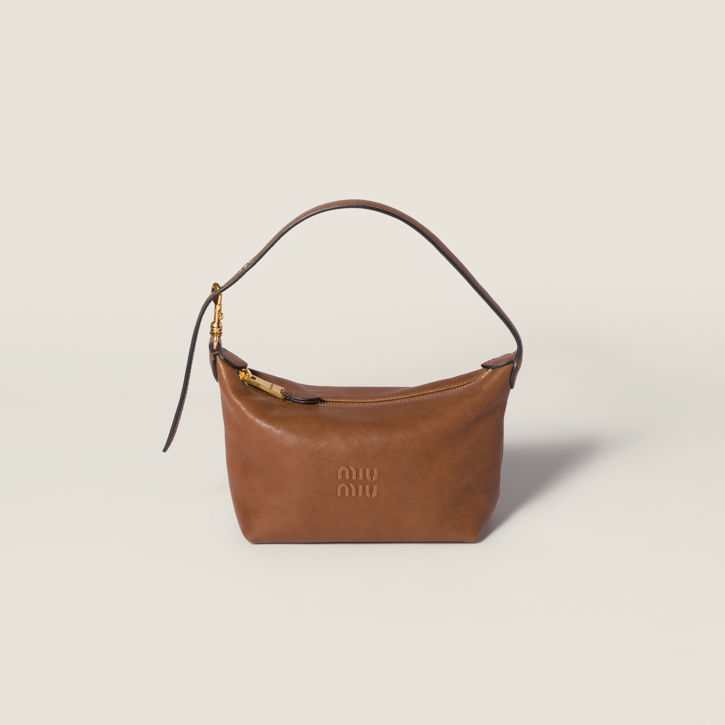 Косметичка из наппы MIU MIU, дуб
Косметичка из наппы MIU MIU, дуб