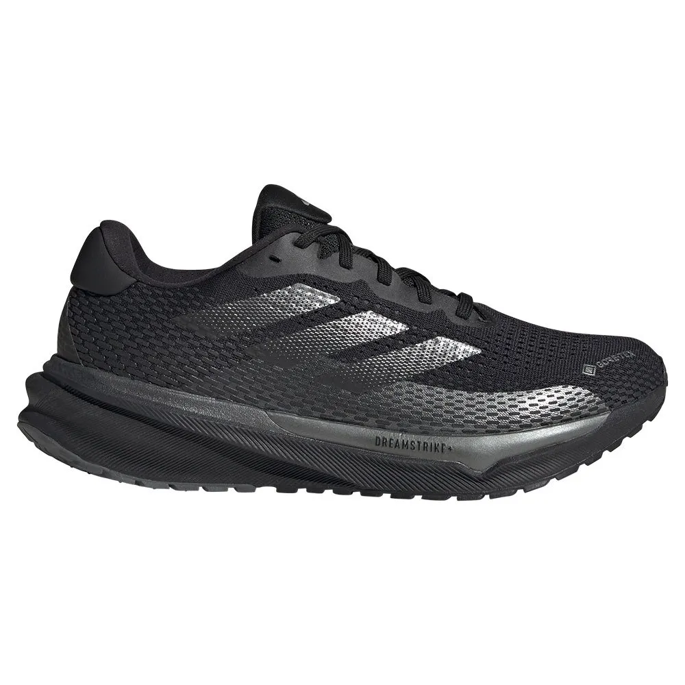 Кроссовки adidas Supernova Goretex, черный
Кроссовки adidas Supernova Goretex, черный