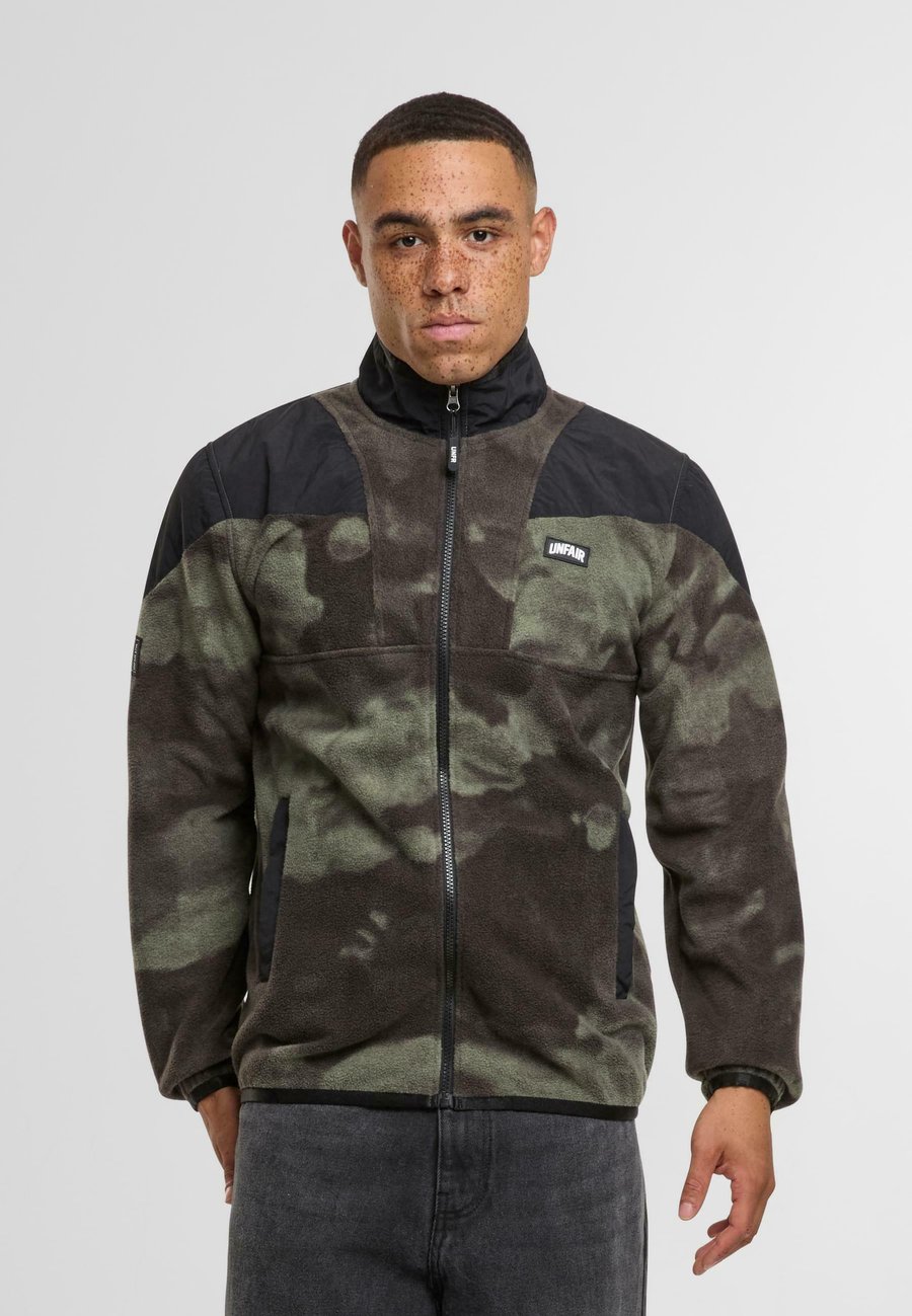 Флисовая куртка UNFAIR ATHLETICS Fleece jacket, Camo/Olive
Флисовая куртка UNFAIR ATHLETICS Fleece jacket, Camo/Olive