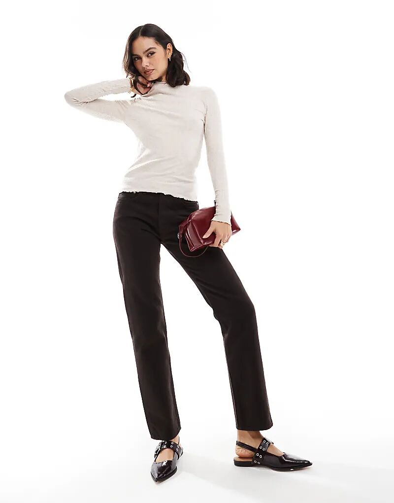 ONLY топ с высоким воротом и отделкой в рубчик, бежевый
ONLY топ с высоким воротом и отделкой в рубчик, бежевый