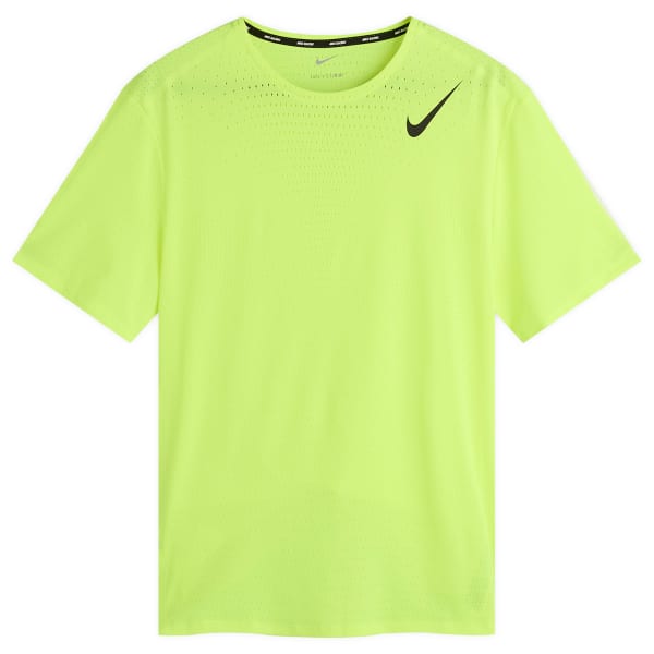Футболка Aeroswift с коротким рукавом Nike, Volt & Black
Футболка Aeroswift с коротким рукавом Nike, Volt & Black