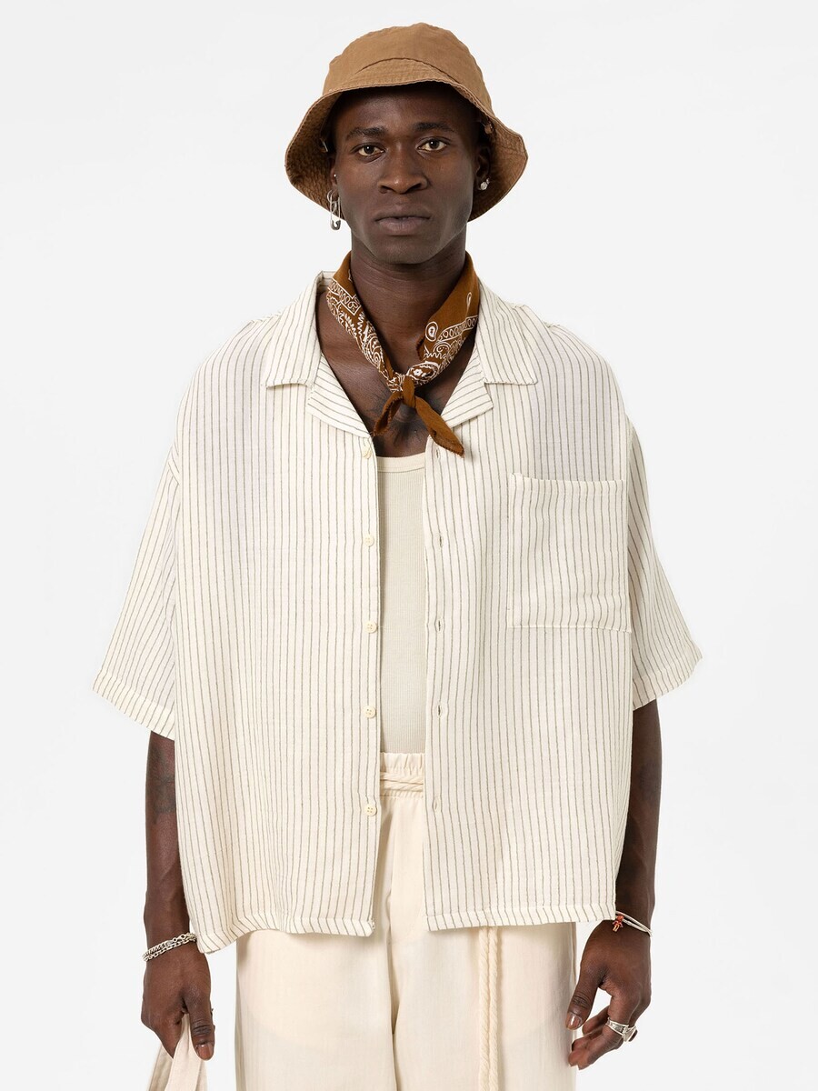 Повседневная рубашка VAMOS CLO Comfort fit Button Up Shirt, кремовый
Повседневная рубашка VAMOS CLO Comfort fit Button Up Shirt, кремовый