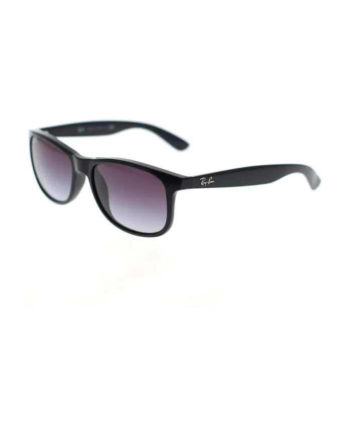 Солнцезащитные очки Энди Ray-Ban, черный
Солнцезащитные очки Энди Ray-Ban, черный