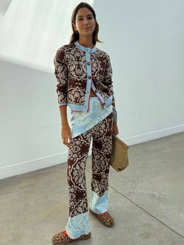 Брюки с широкими штанинами в стиле бандана Never Fully Dressed, Brown
Брюки с широкими штанинами в стиле бандана Never Fully Dressed, Brown