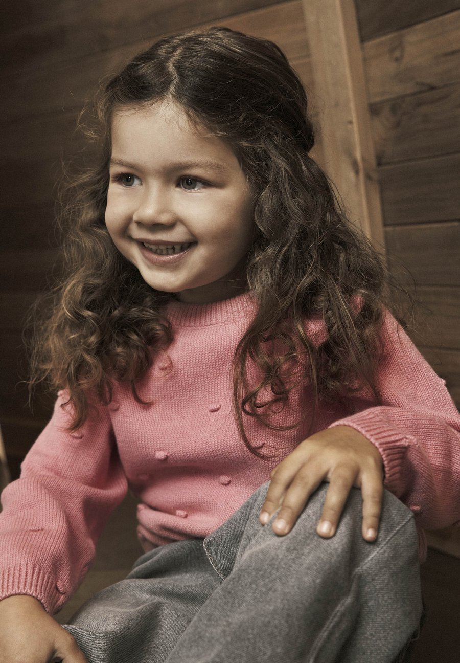 Джемпер EN FANT Jumper, Confetti/Pink
Джемпер EN FANT Jumper, Confetti/Pink