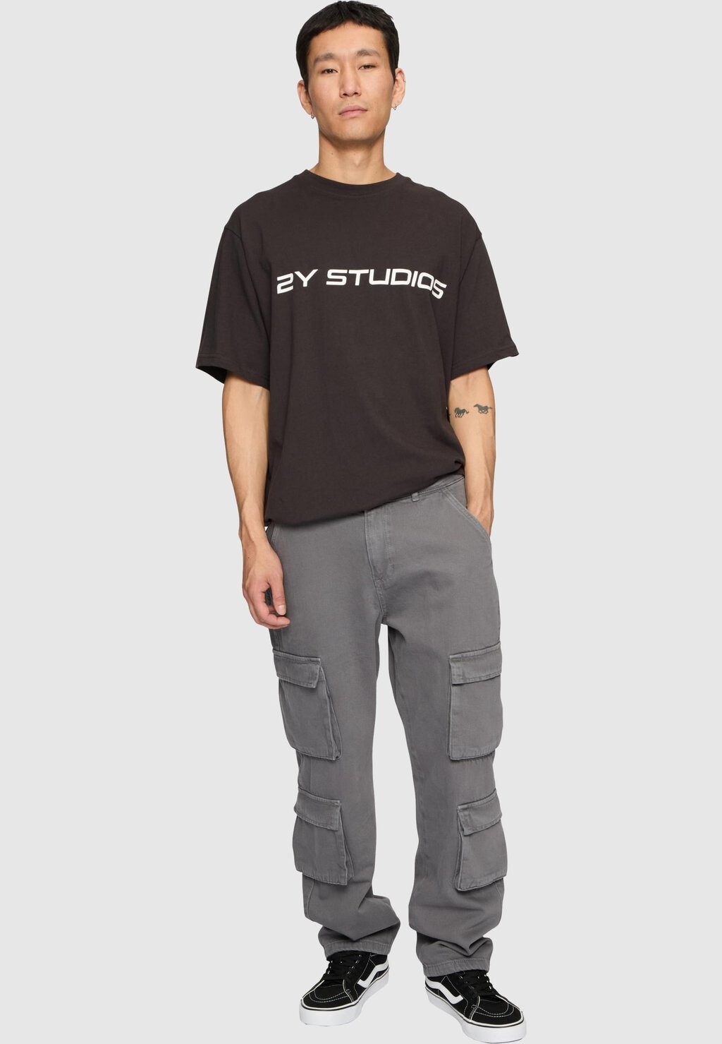 Брюки-карго KIRAN 4 POCKET 2Y Studios, серый деним
Брюки-карго KIRAN 4 POCKET 2Y Studios, серый деним