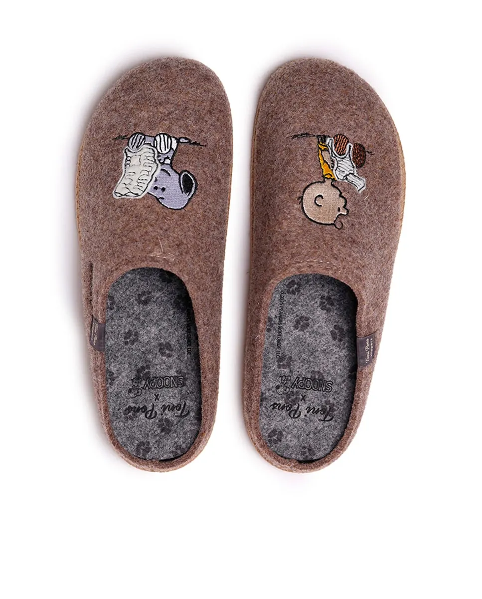 Открытые тканевые тапочки Toni Pons, коричневый
Открытые тканевые тапочки Toni Pons, коричневый