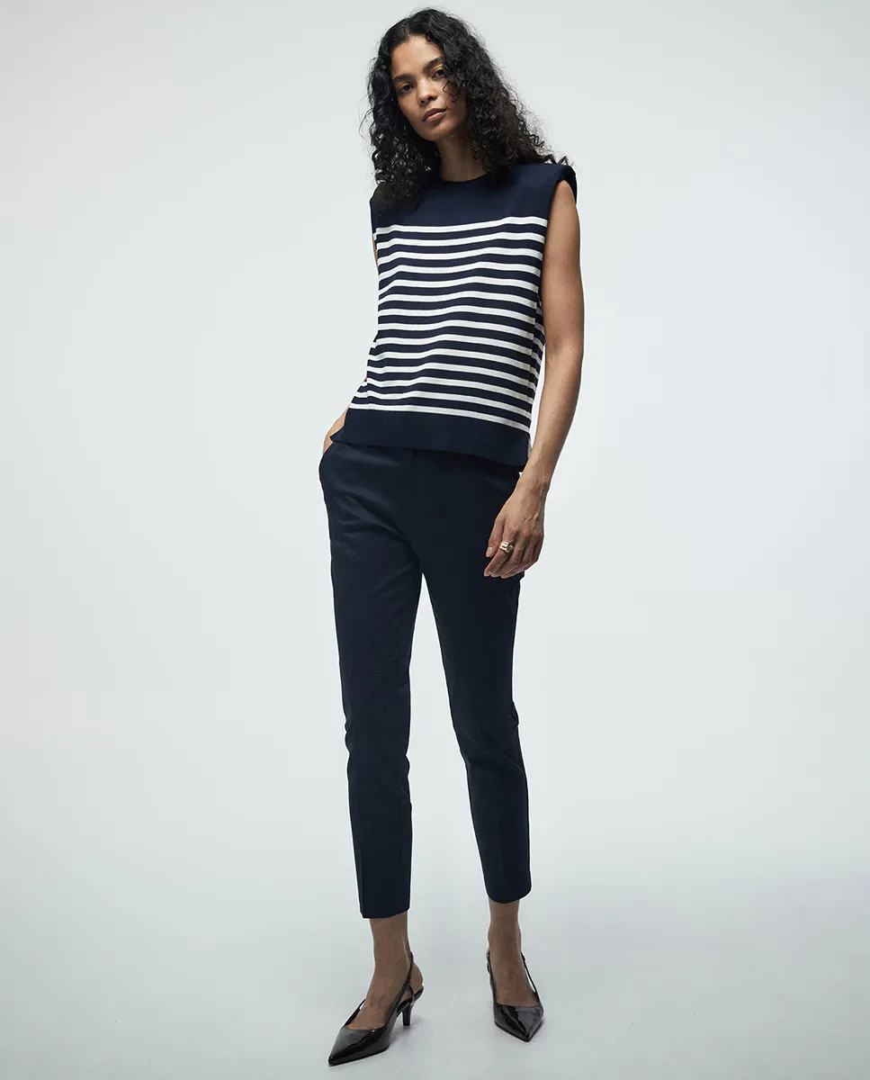 Брюки из сатина с пряжкой Sfera, темно-синий
Брюки из сатина с пряжкой Sfera, темно-синий