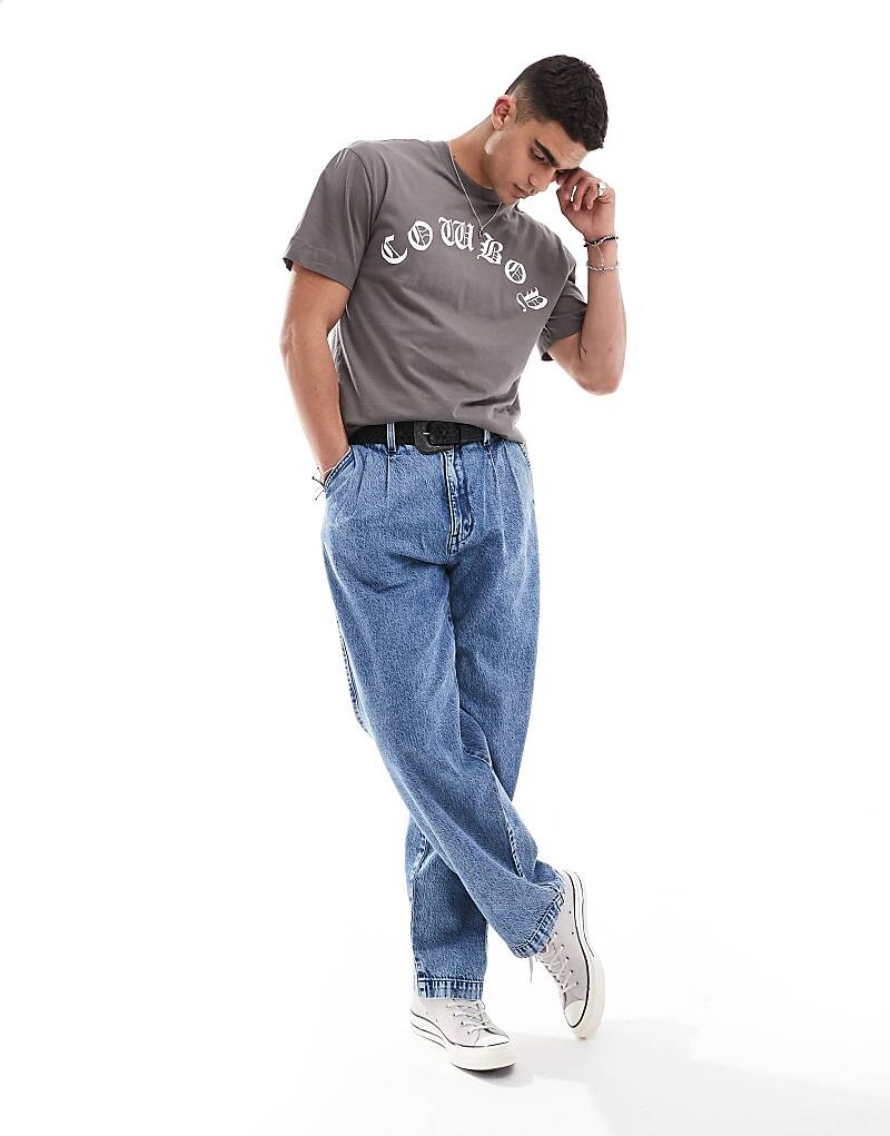 Levi's – XX – Синие джинсы прямого свободного кроя со складками
Levi's – XX – Синие джинсы прямого свободного кроя со складками
