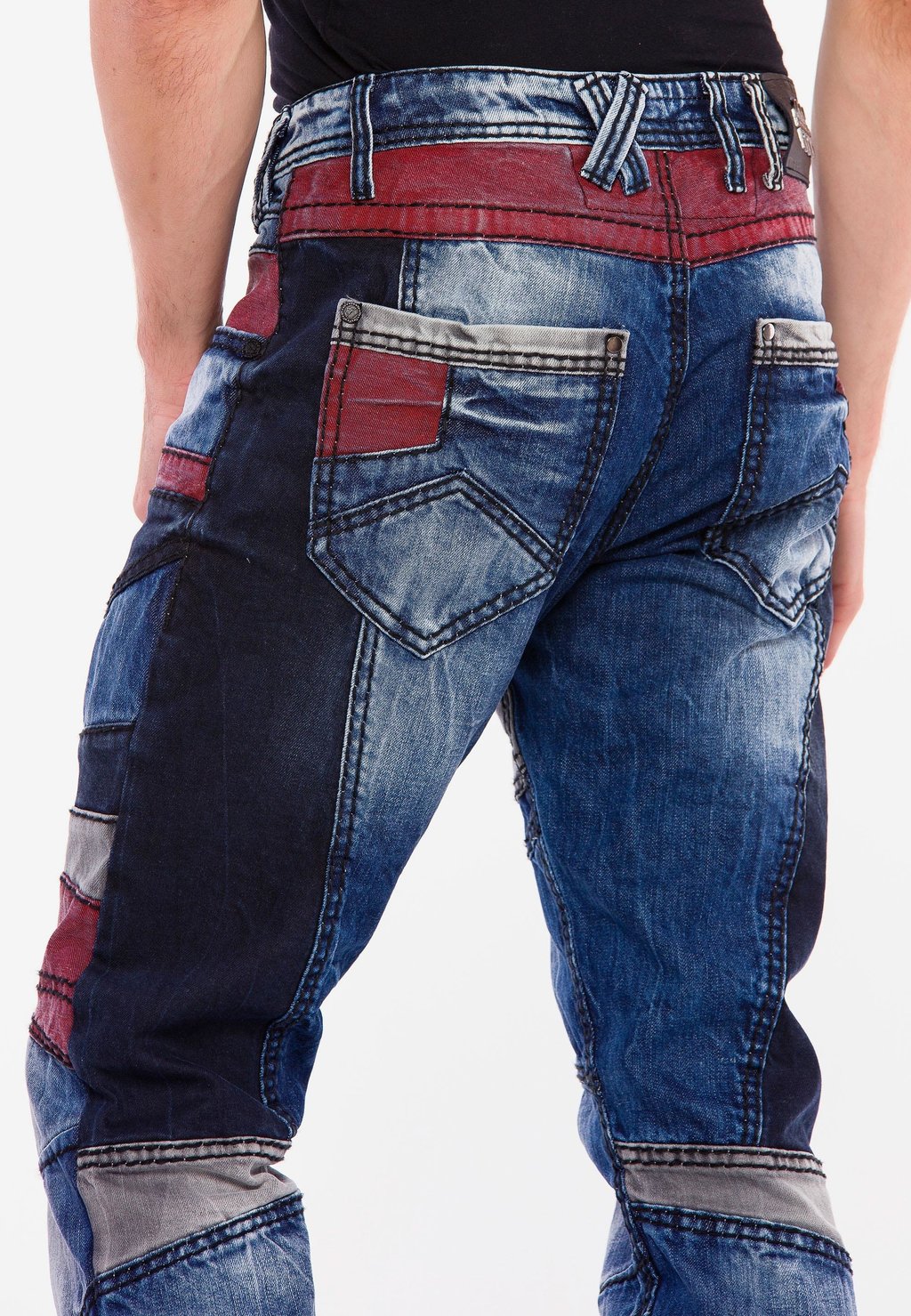 Джинсы облегающего кроя Cipo & Baxx, синий
Джинсы облегающего кроя Cipo & Baxx, синий