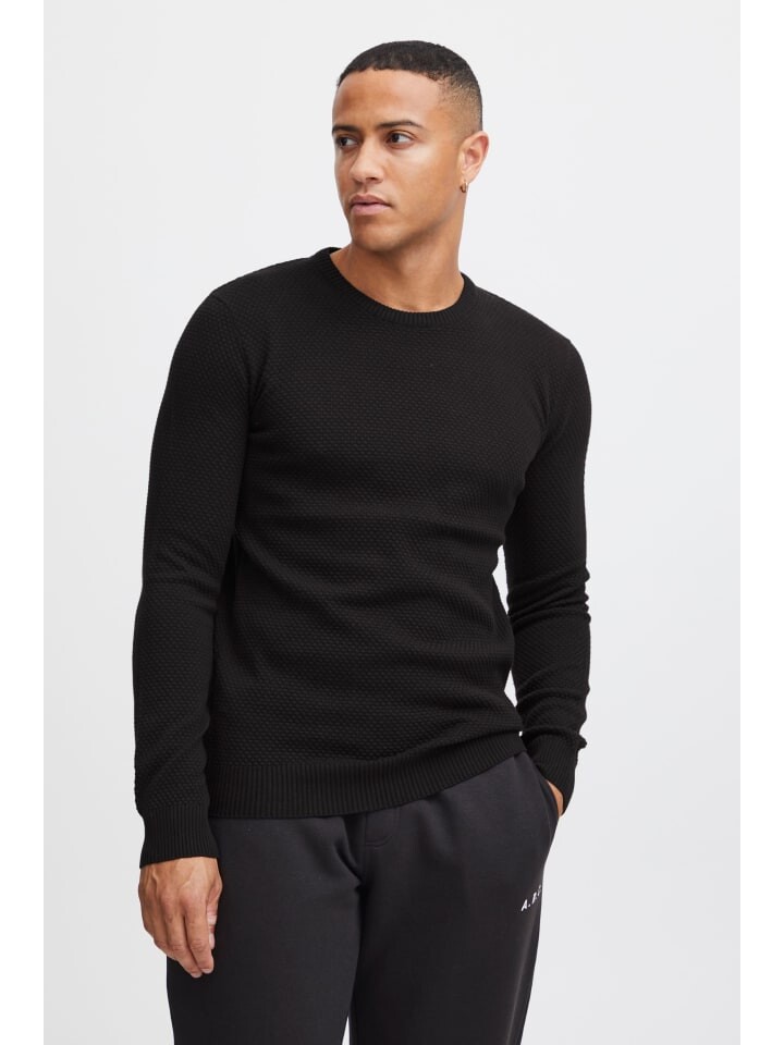 Пуловер !SOLID, черный
Пуловер !SOLID, черный