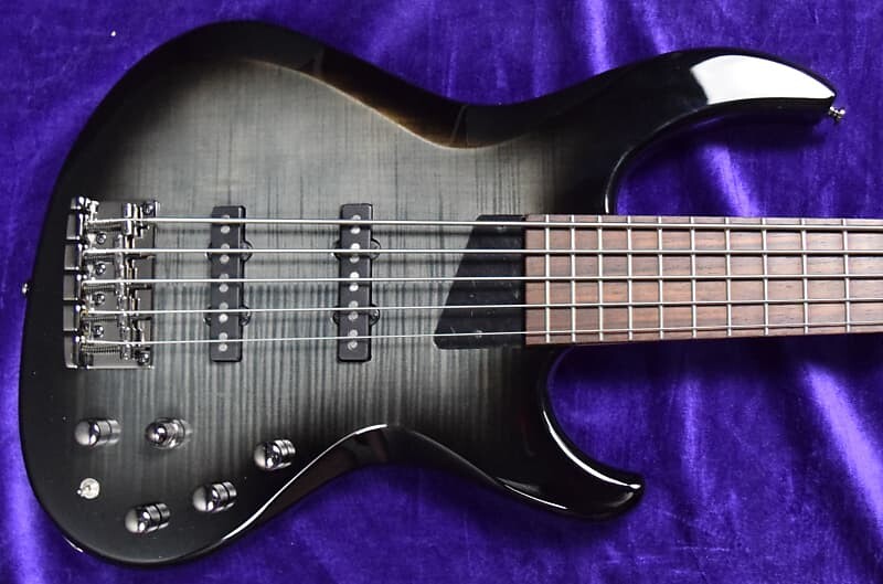 Басс гитара MTD Kingston Saratoga
Басс гитара MTD Kingston Saratoga