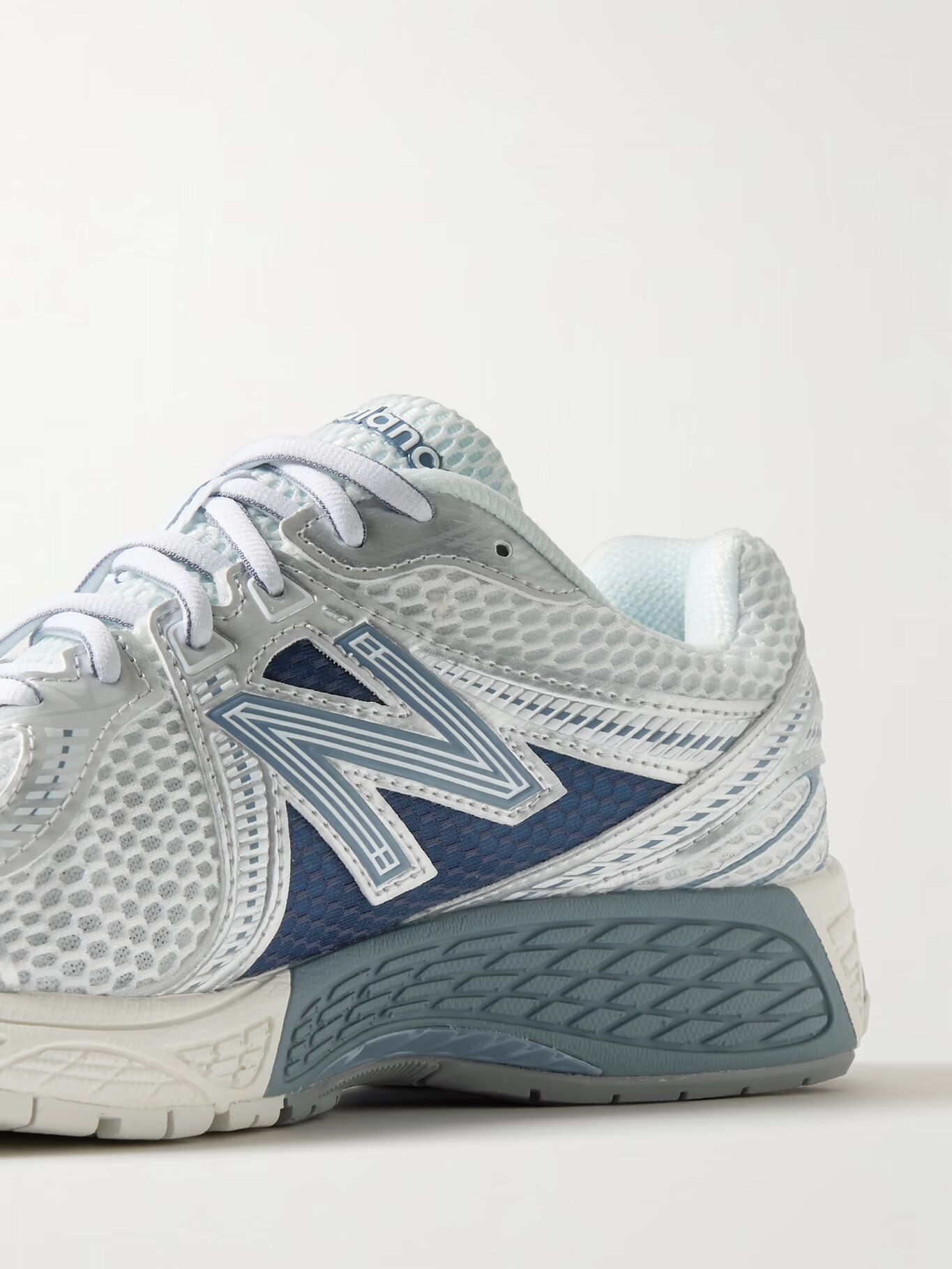 860v2 Northern Lights Pack Резиновые и сетчатые кроссовки NEW BALANCE, серый
860v2 Northern Lights Pack Резиновые и сетчатые кроссовки NEW BALANCE, серый