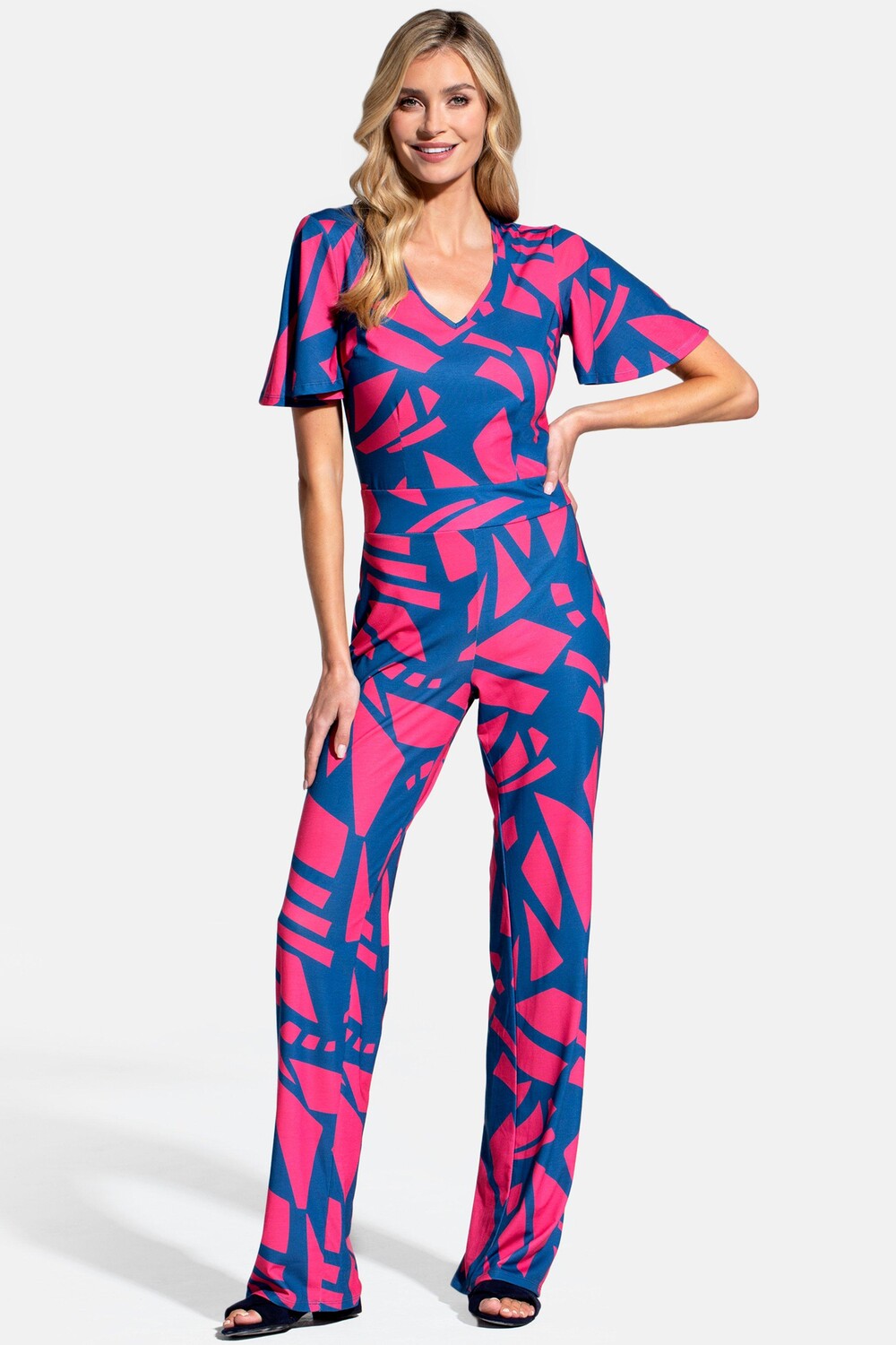 Комбинезон прямого кроя с V-образным вырезом и расклешенными рукавами Hot Squash, зеленый
Комбинезон прямого кроя с V-образным вырезом и расклешенными рукавами Hot Squash, зеленый