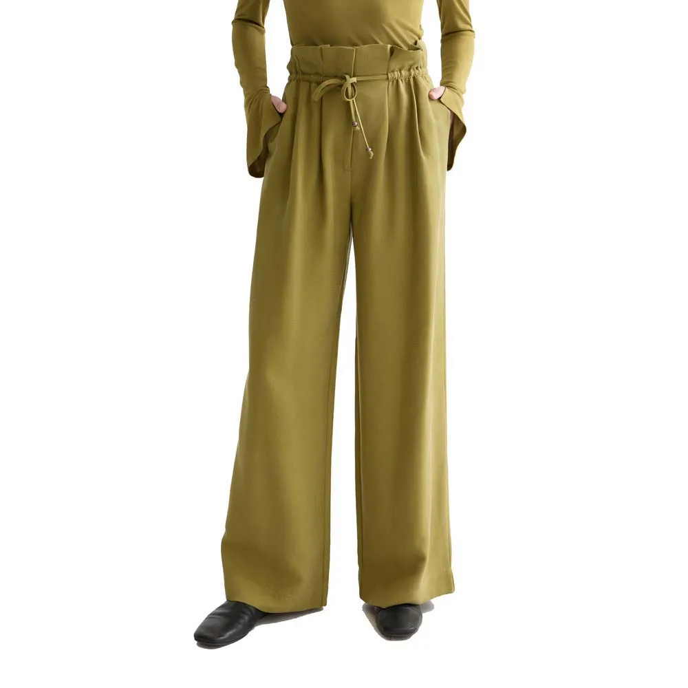 Брюки Scotch & Soda June Paperbag Wide Leg с высокой талией, зеленый
Брюки Scotch & Soda June Paperbag Wide Leg с высокой талией, зеленый