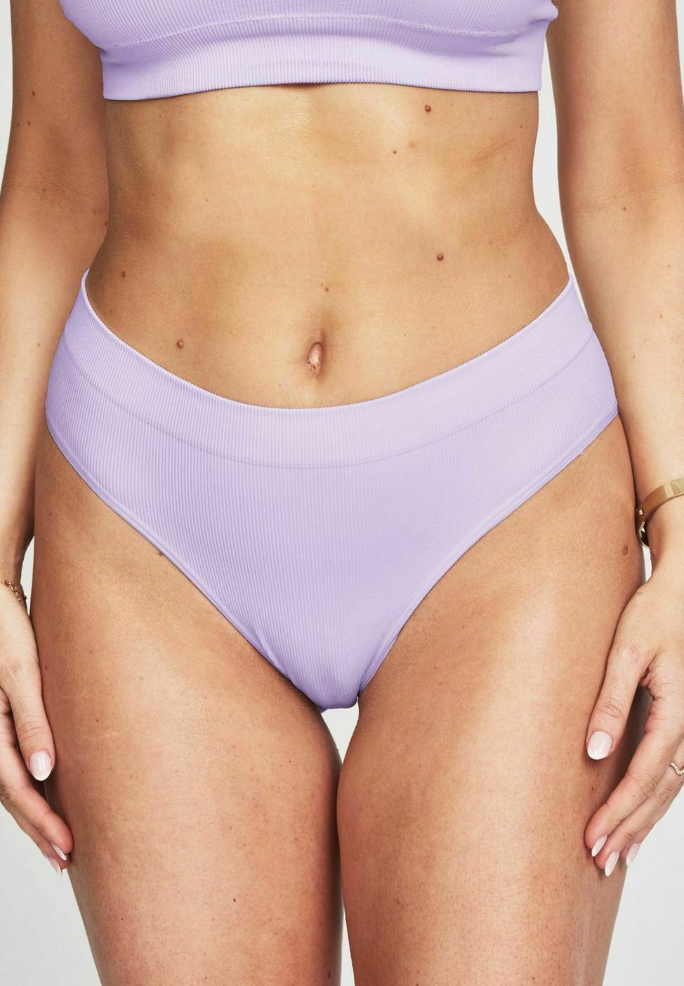 Трусы MALIBU RIBBED BRAZILIAN Frank Dandy, сиреневый
Трусы MALIBU RIBBED BRAZILIAN Frank Dandy, сиреневый