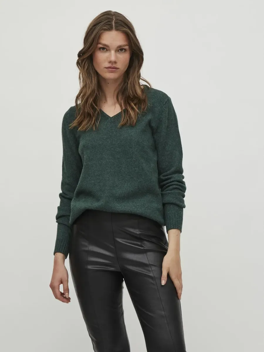 Свитер Vila с V-образным вырезом "VIRIL V-NECK L/S KNIT TOP - NOOS", цвет Pineneedle Detail:Dark Melange
Свитер Vila с V-образным вырезом "VIRIL V-NECK L/S KNIT TOP - NOOS", цвет Pineneedle Detail:Dark Melange