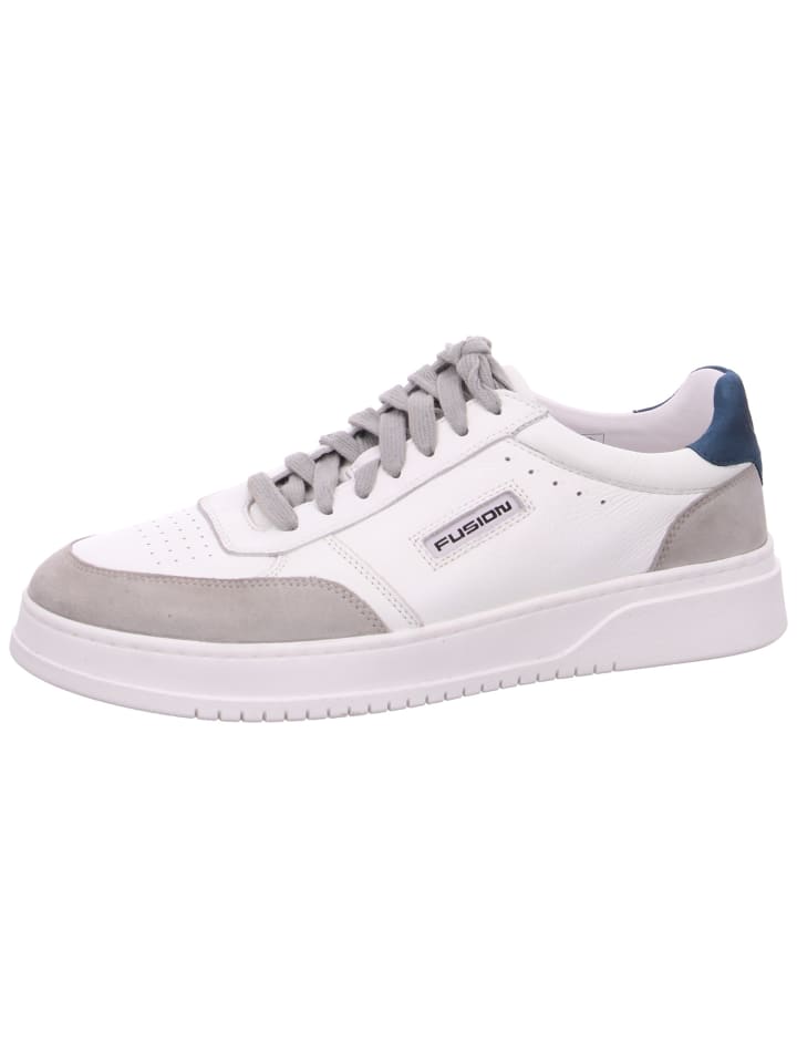 Кроссовки на шнуровке Fusion, белый
Кроссовки на шнуровке Fusion, белый