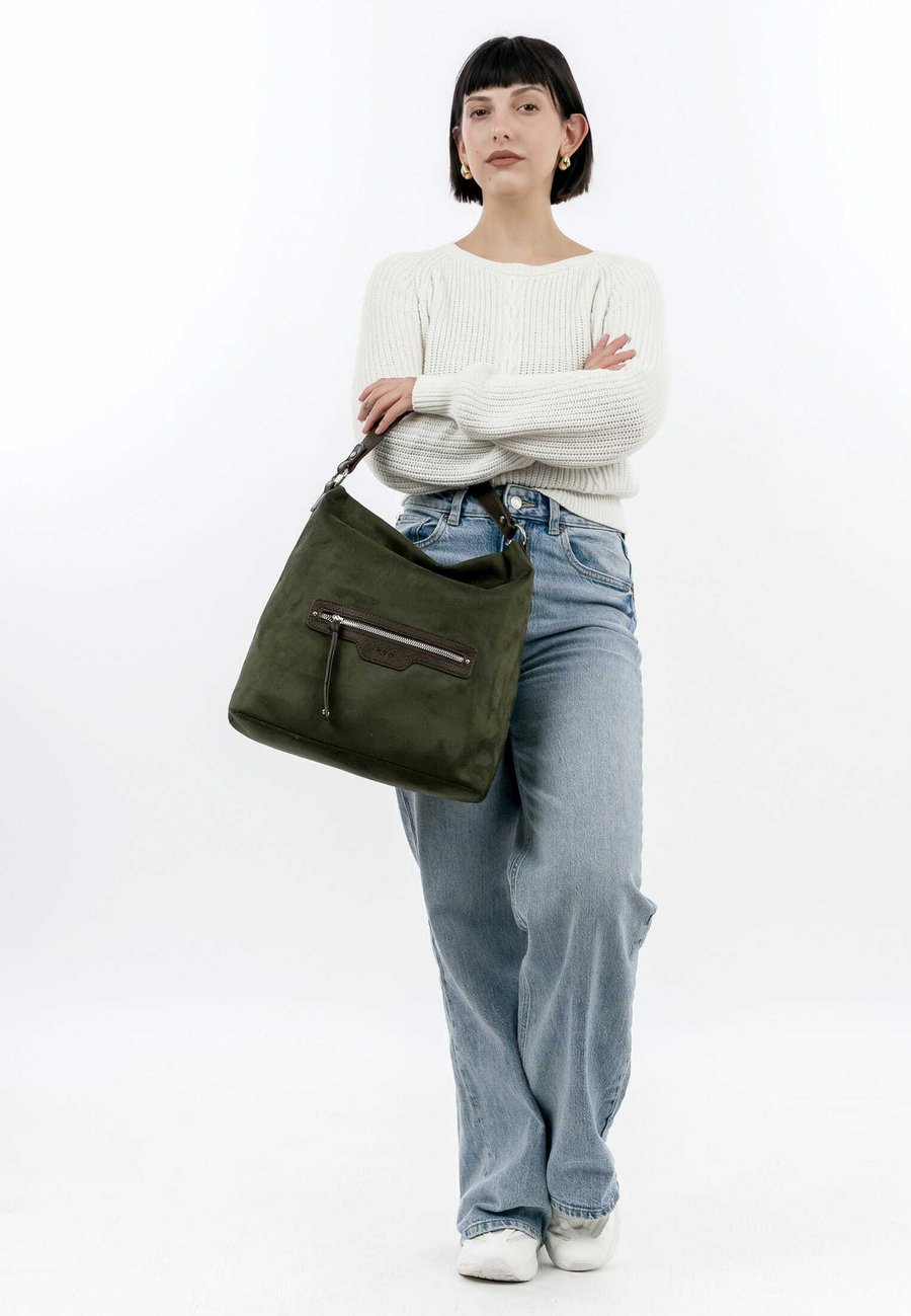 Сумка Emily & Noah DRANCY RUE, Oliv/Olive
Сумка Emily & Noah DRANCY RUE, Oliv/Olive