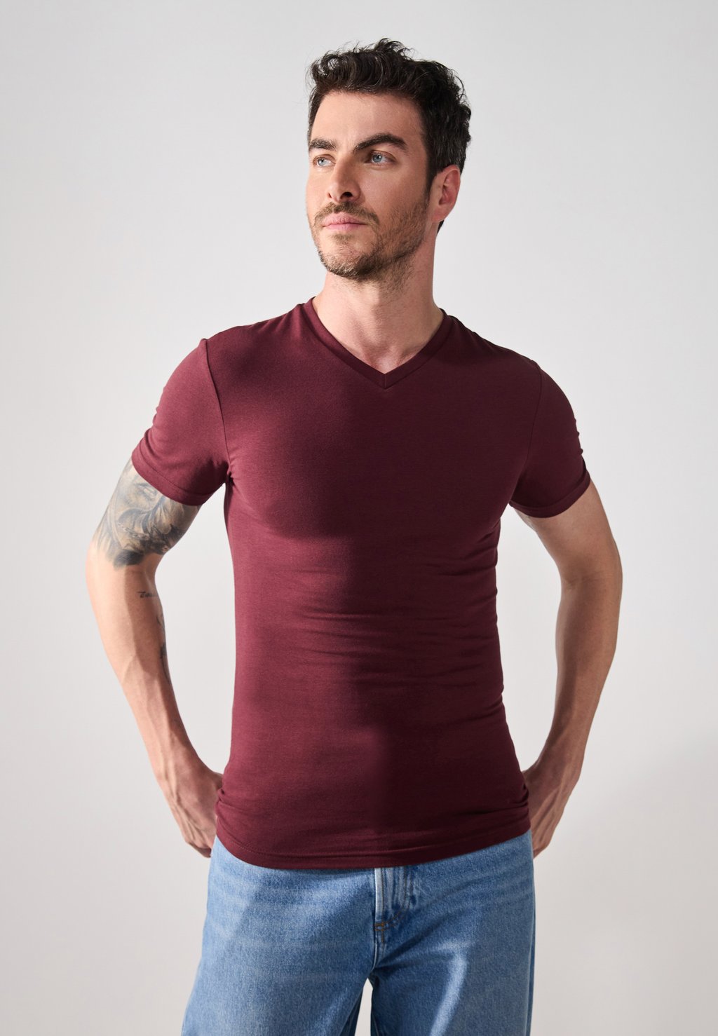 Базовая футболка Pier One, бургундия
Базовая футболка Pier One, бургундия