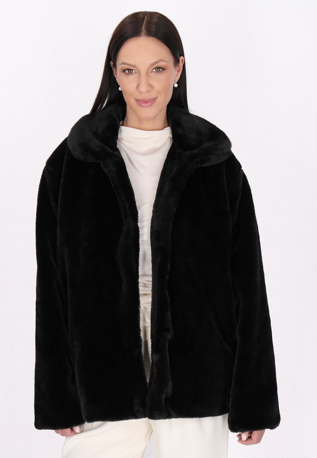 Зимняя куртка usha, черный
Зимняя куртка usha, черный