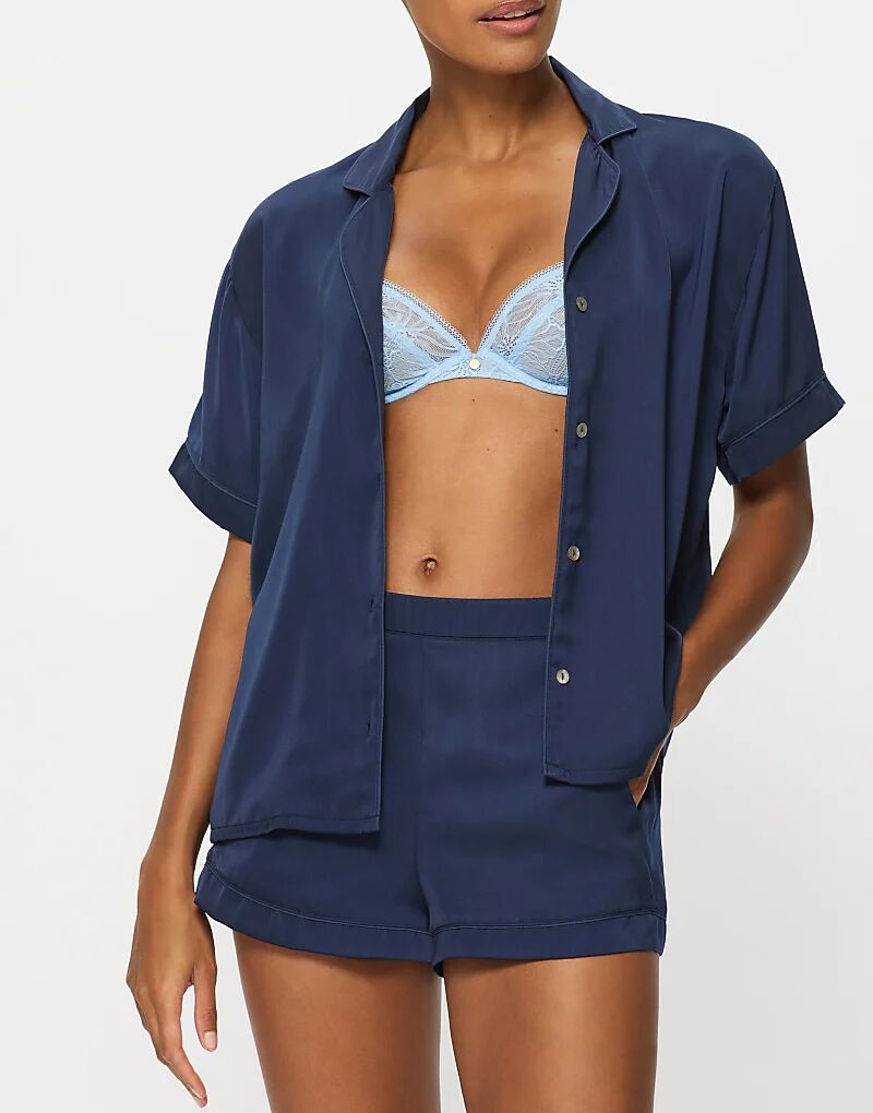 Короткий комплект KBX Hattie темно-синего цвета
Короткий комплект KBX Hattie темно-синего цвета