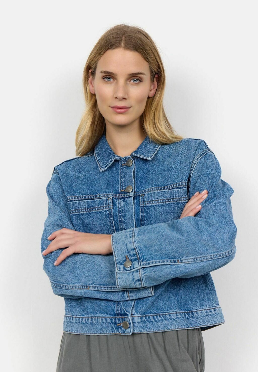 Джинсовая куртка DOLORES 2 Soyaconcept, цвет medium blue denim, Синий, Джинсовая куртка DOLORES 2 Soyaconcept, цвет medium blue denim
Джинсовая куртка DOLORES 2 Soyaconcept, цвет medium blue denim, Синий, Джинсовая куртка DOLORES 2 Soyaconcept, цвет medium blue denim