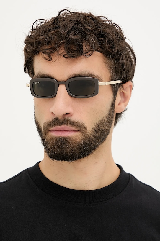 Солнцезащитные очки Gucci, коричневый
Солнцезащитные очки Gucci, коричневый