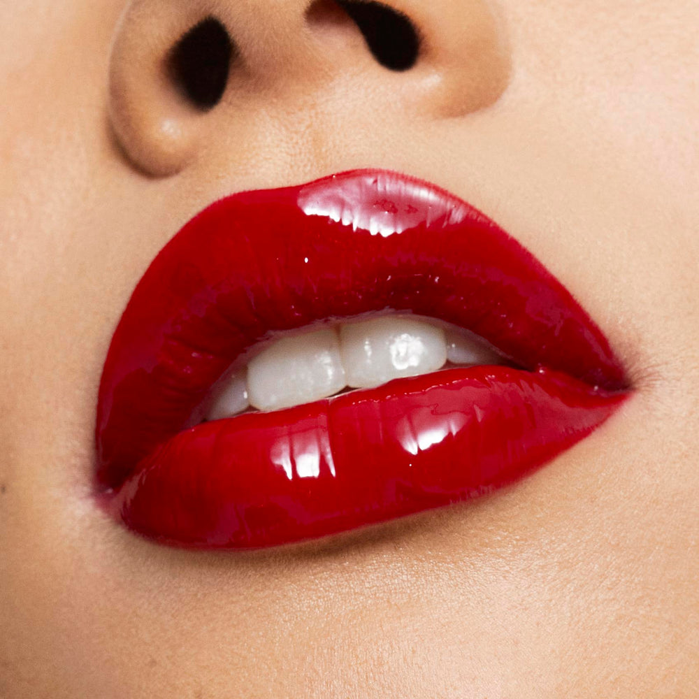 Блеск для губ Kylie Cosmetics High Gloss, red/mary jo k
Блеск для губ Kylie Cosmetics High Gloss, red/mary jo k