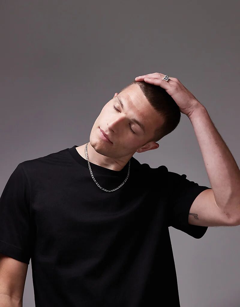 Футболка тяжелого веса ARKET черного цвета
Футболка тяжелого веса ARKET черного цвета