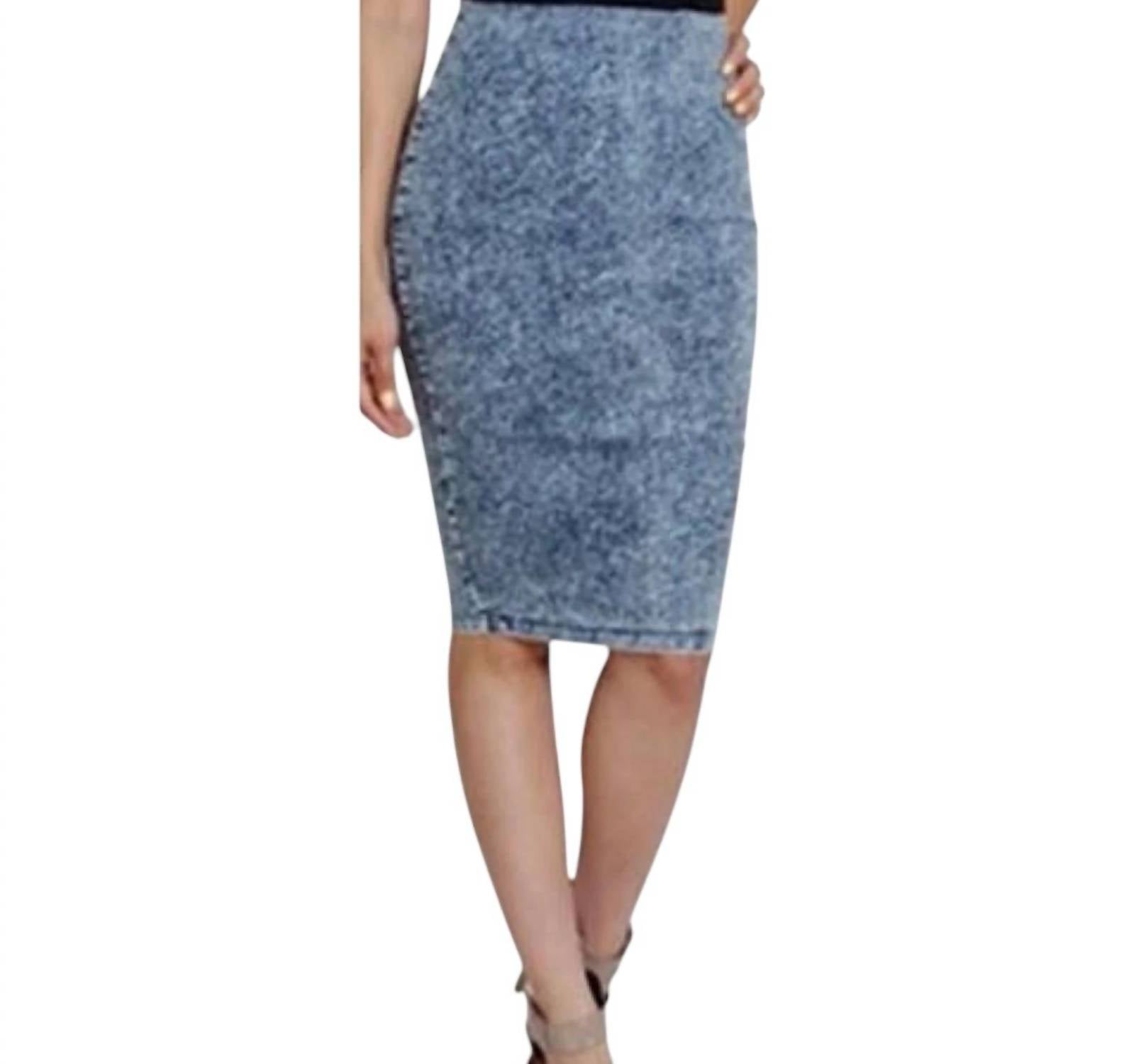 Платье без рукавов черного цвета с денимом SJ Style
Платье без рукавов черного цвета с денимом SJ Style