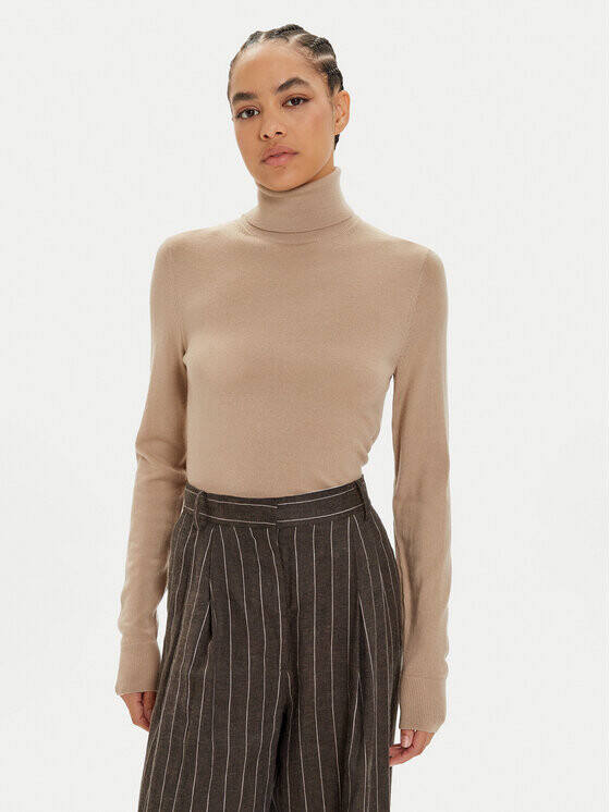 Свитер с высоким воротником обычного кроя Calvin Klein, бежевый
Свитер с высоким воротником обычного кроя Calvin Klein, бежевый