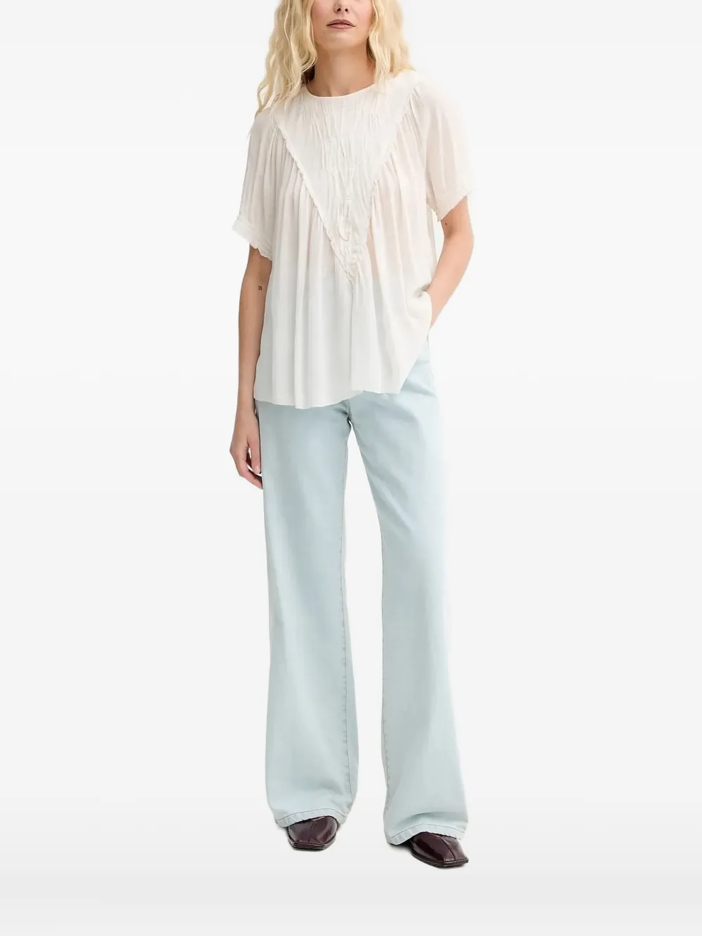 Топ с оборками из периллы MUNTHE, белый
Топ с оборками из периллы MUNTHE, белый