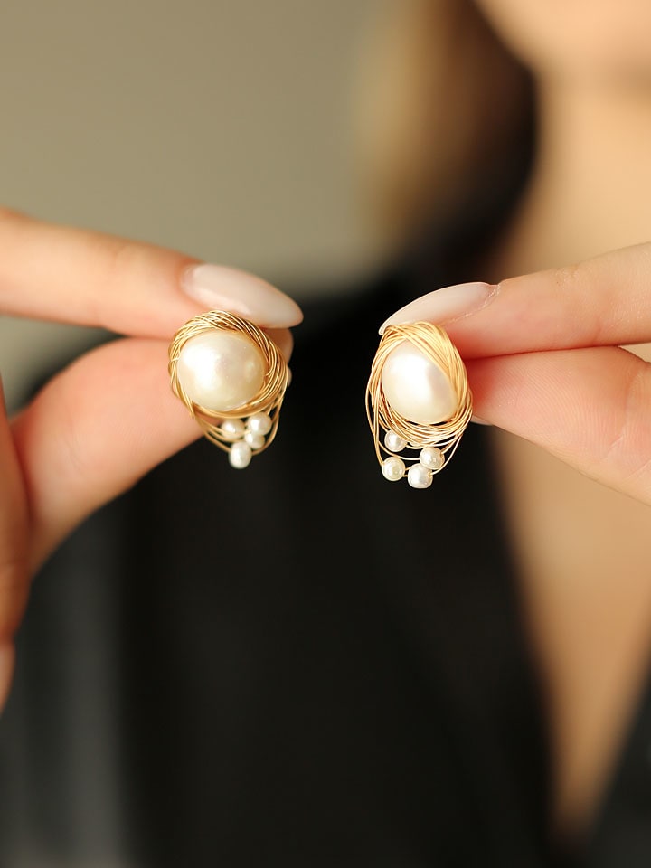 Позолоченные серьги-гвоздики с жемчугом Pierres delicates
Позолоченные серьги-гвоздики с жемчугом Pierres delicates