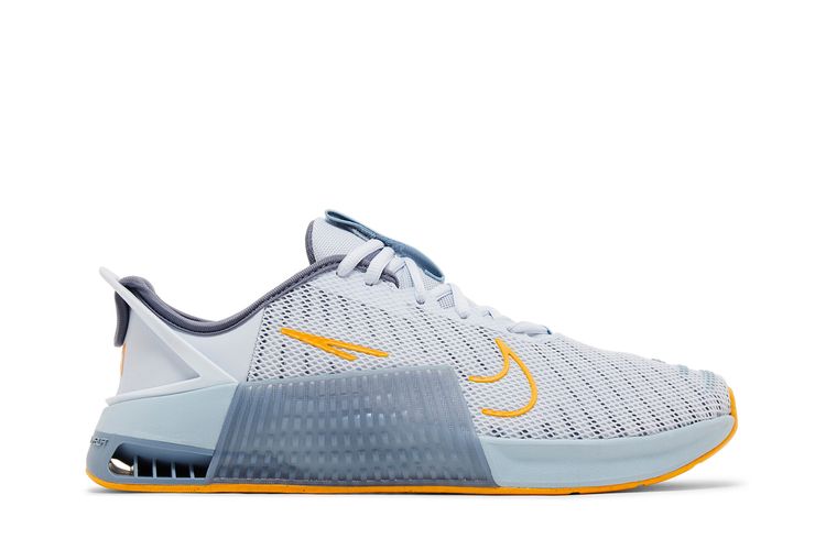 Кроссовки Metcon 9 EasyOn 'Football Grey Sundial', серый
Кроссовки Metcon 9 EasyOn 'Football Grey Sundial', серый