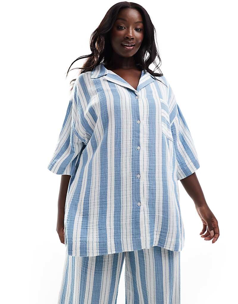 ASOS DESIGN Curve — коллекция Circular Design — рубашка для боулинга оверсайз в полосатом пижамном стиле
ASOS DESIGN Curve — коллекция Circular Design — рубашка для боулинга оверсайз в полосатом пижамном стиле