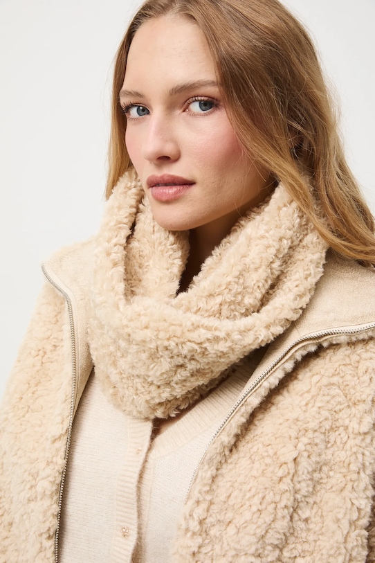 Шарф Medicine, бежевый
Шарф Medicine, бежевый