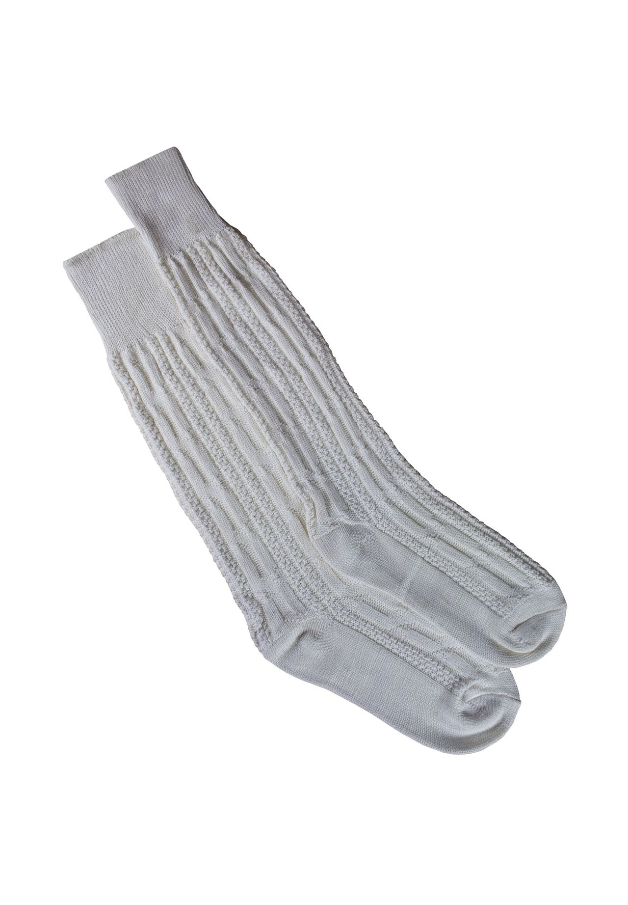 Носки гольфы натуральные в крапинку EDELNICE, цвет Creme
Носки гольфы натуральные в крапинку EDELNICE, цвет Creme