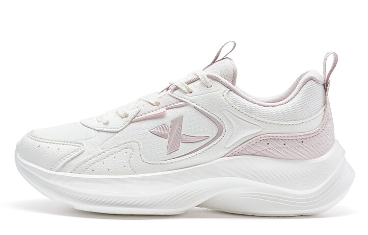 Кроссовки женские с низким верхом Xtep
Кроссовки женские с низким верхом Xtep