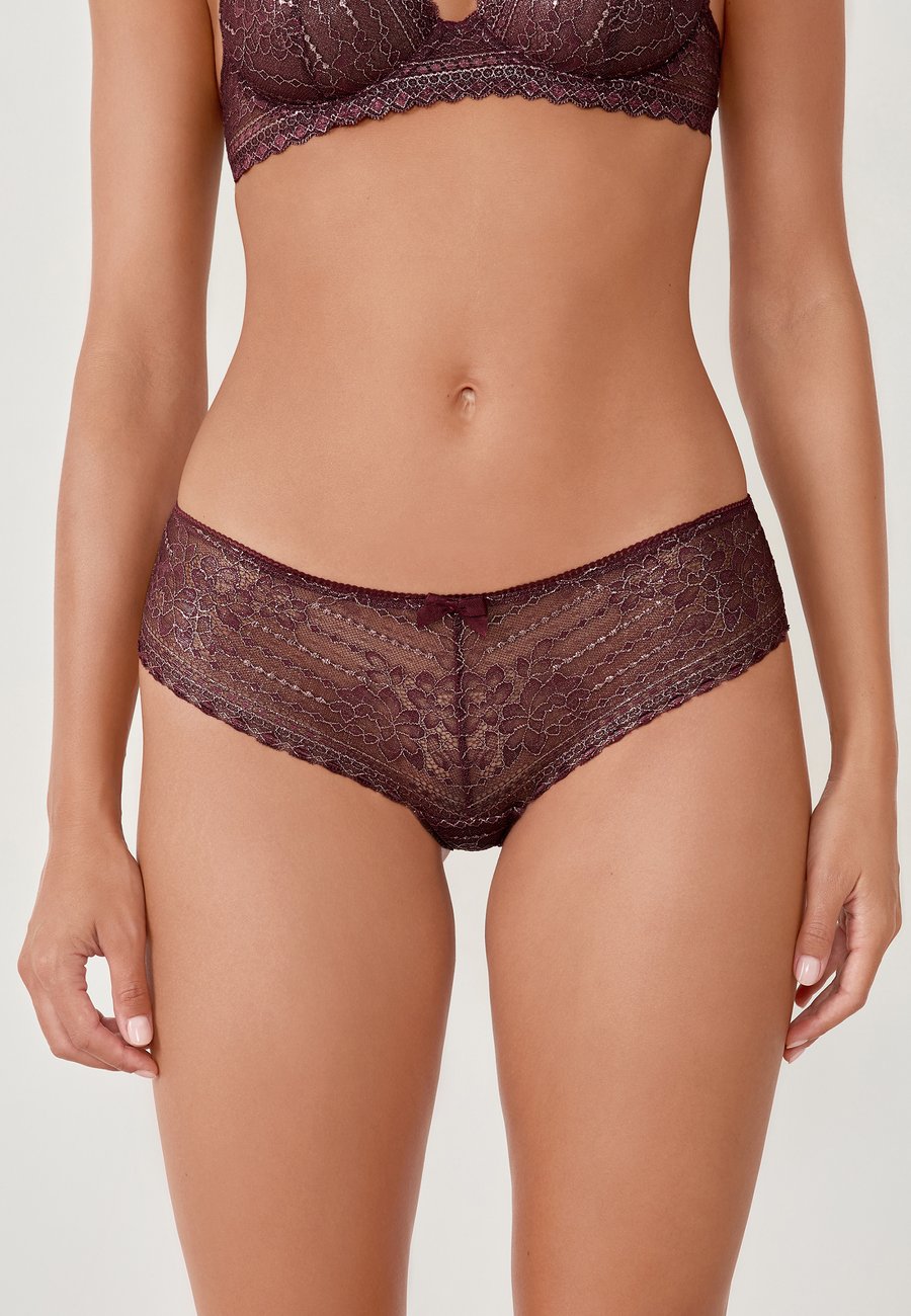 Брифы Etam PANAMA, Bordeaux Lurex/Bordeaux
Брифы Etam PANAMA, Bordeaux Lurex/Bordeaux