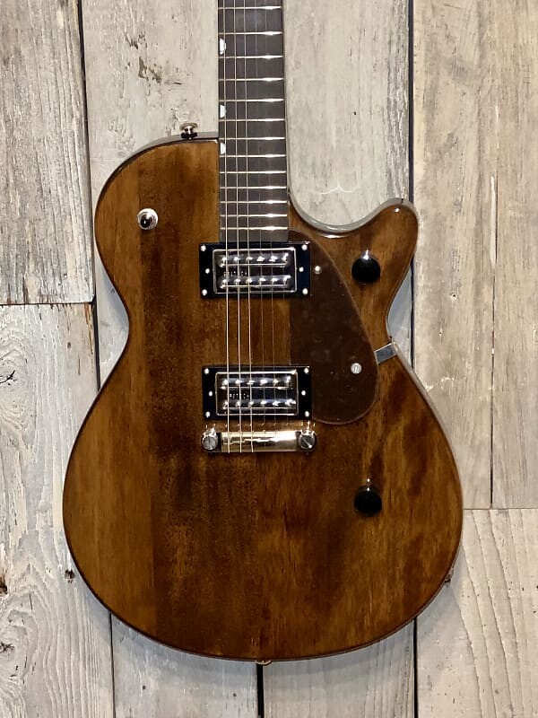 Электрогитара Gretsch G2210 Streamliner Junior Jet Club Imperial Stain Walnut , Killer Guitar
Электрогитара Gretsch G2210 Streamliner Junior Jet Club Imperial Stain Walnut , Killer Guitar
