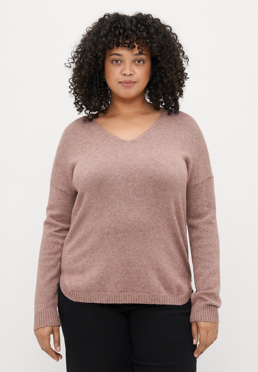 Джемпер ONLY Carmakoma CARMARGARETA PULLOVER NOOS, Rose Brown Melange/Nude
Джемпер ONLY Carmakoma CARMARGARETA PULLOVER NOOS, Rose Brown Melange/Nude