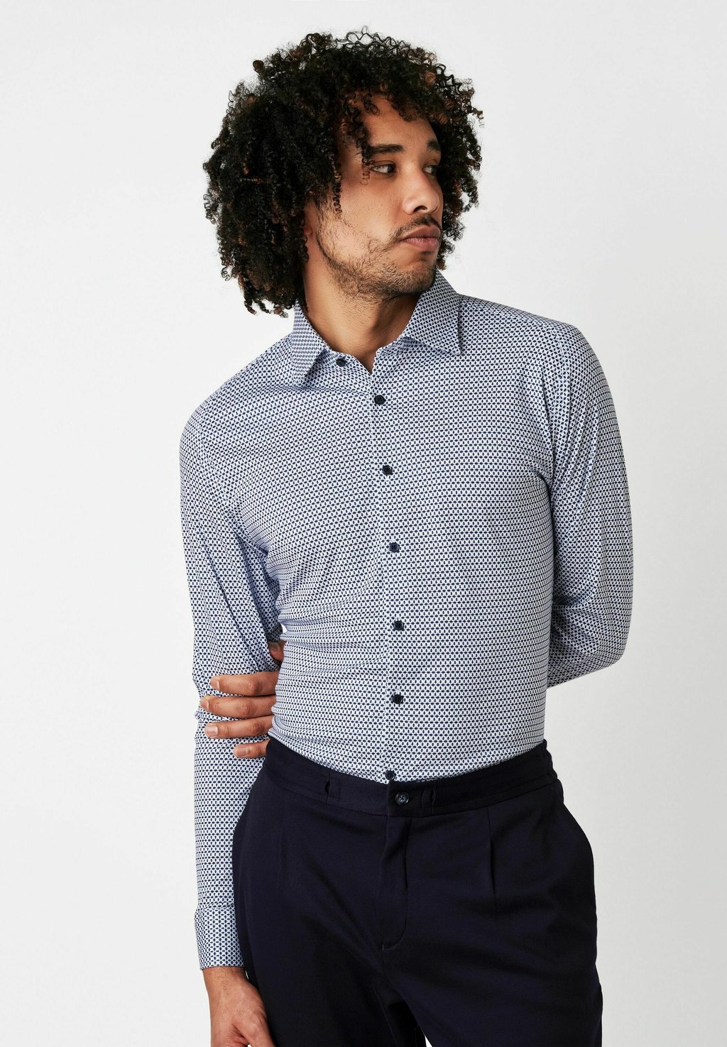 Рубашка DESOTO, темно-синий
Рубашка DESOTO, темно-синий