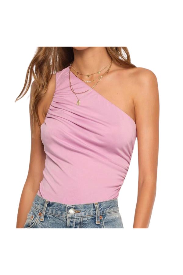 Матовый топ цвета пиона heartloom, цвет peony
Матовый топ цвета пиона heartloom, цвет peony