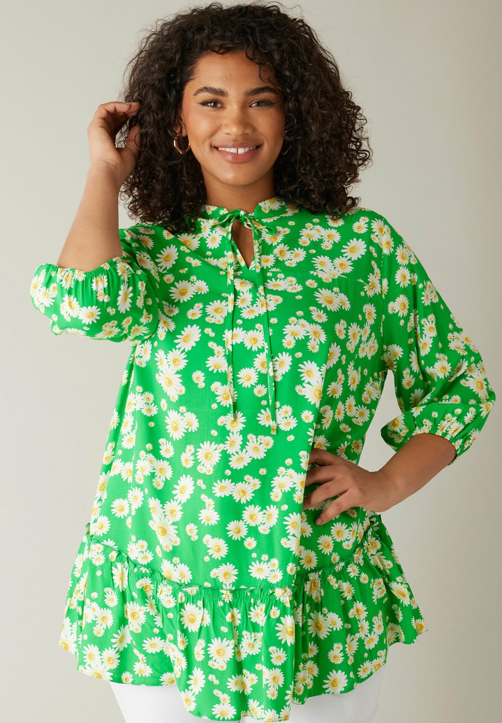 Блуза FLORAL TIE NECK Evans, зеленый
Блуза FLORAL TIE NECK Evans, зеленый